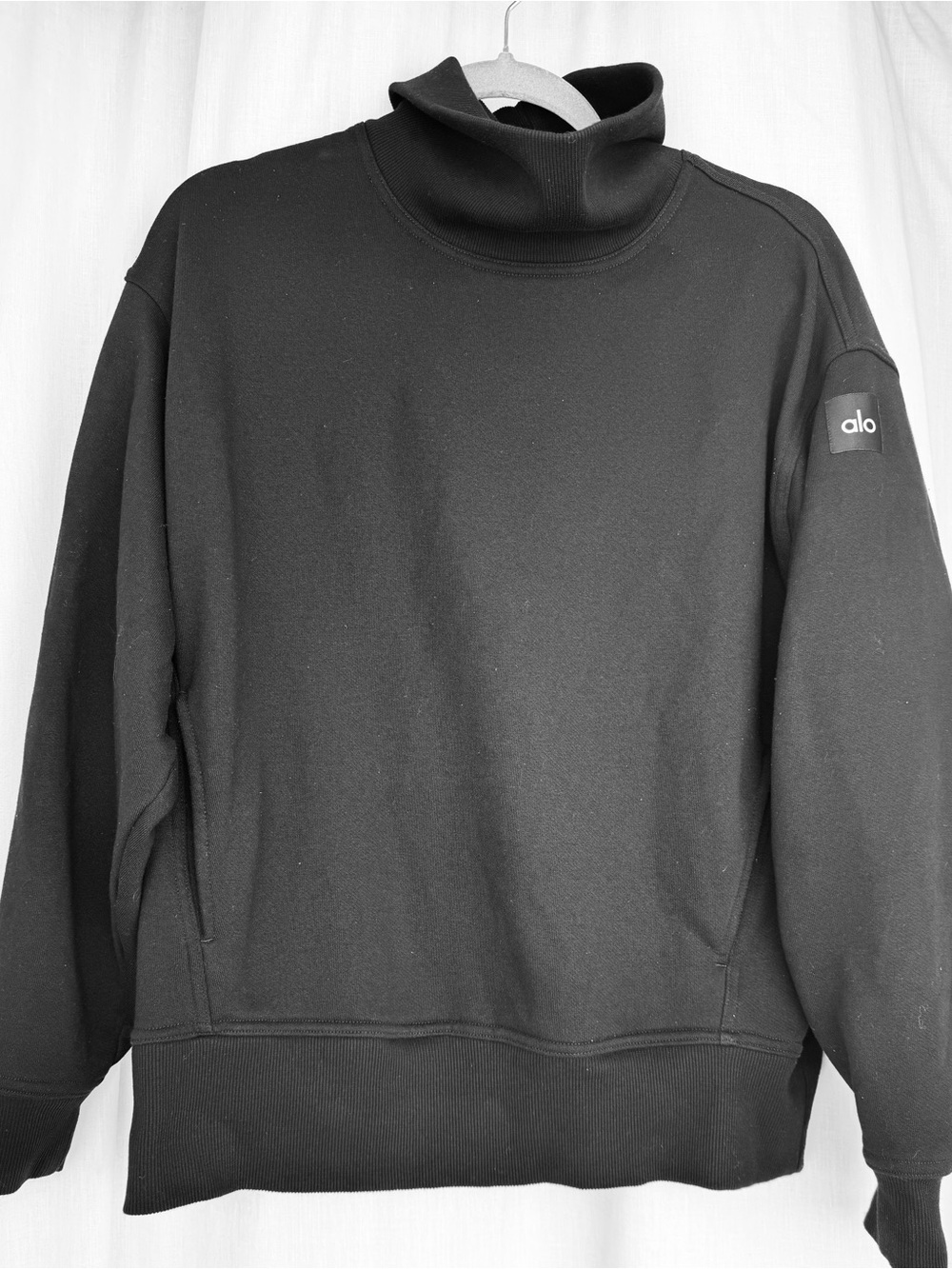 ALO Yoga Hazy Black Sweatshirt Size XS - Picture 12 of 13